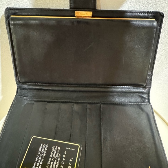 CHANEL Black Caviar Leather Wallet - Picture 11 of 16